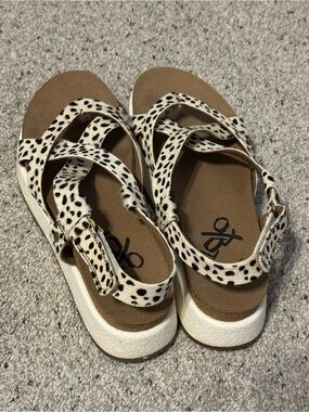 OTBT Dalmatian-Print Strappy Platform Sandals in White and Brown